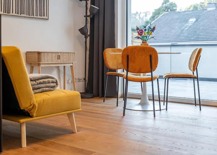 Modernes Mit Sonniger Dachterrasse