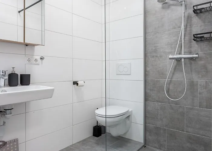 Modernes Mit Sonniger Dachterrasse