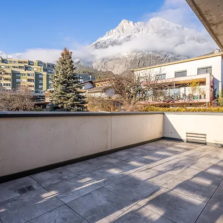 Modernes Mit Sonniger Dachterrasse * Telfs