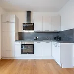 Modernes Mit Sonniger Dachterrasse アパート *
