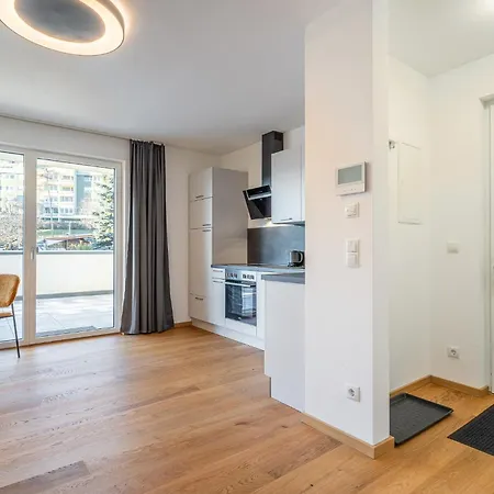 Lejlighed Modernes Mit Sonniger Dachterrasse