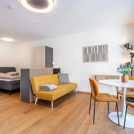 Lejlighed Modernes Mit Sonniger Dachterrasse