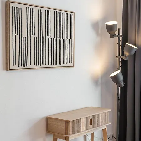 Modernes Mit Sonniger Dachterrasse 公寓 *